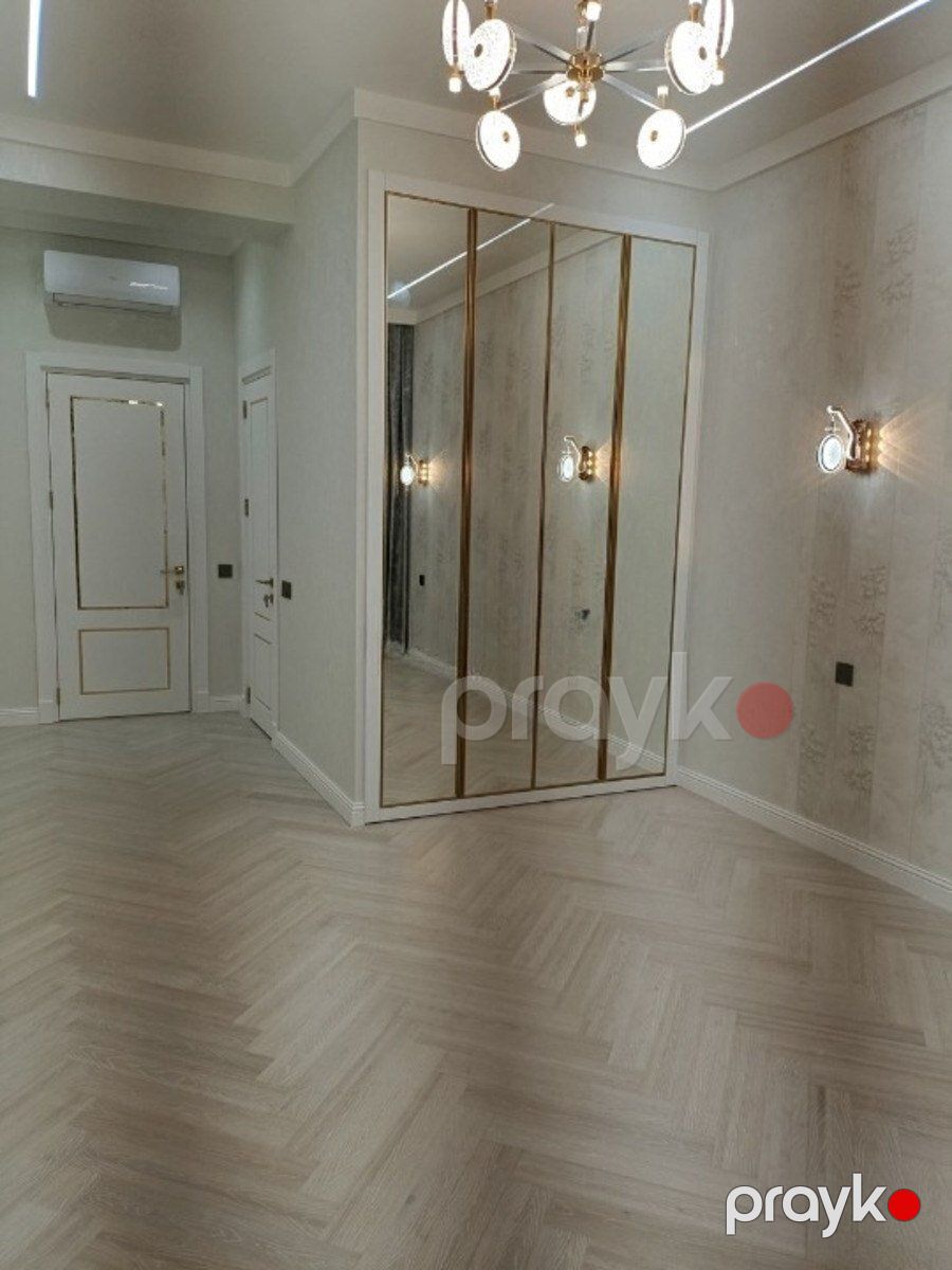 Satılır 4 otaqlı yeni tikili 160 m² — Mənzil, Bakı (9)