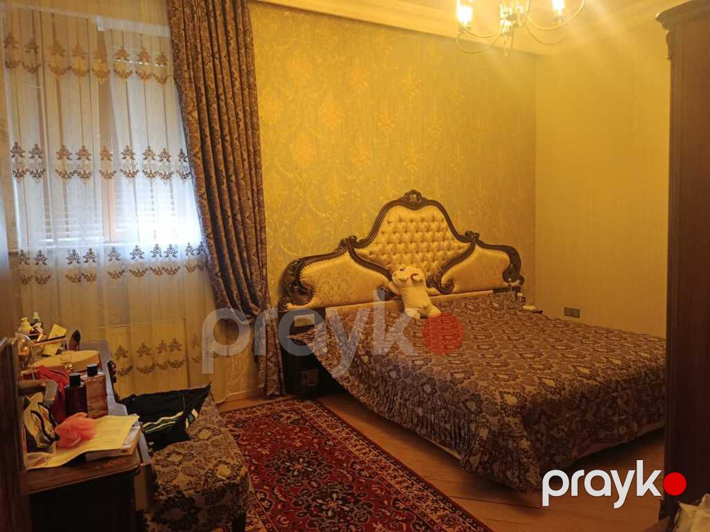 Satılır 7 otaqlı köhnə tikili 400 m² — Mənzil, Bakı (11)