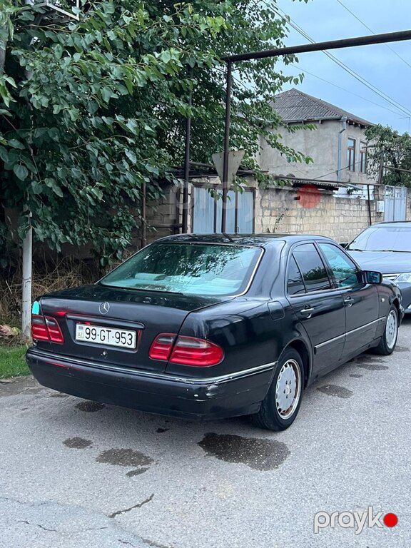 Mercedes E 240, 2.4 L, 1998 il, 450 000 km — Avtomobillər, Quba (8)