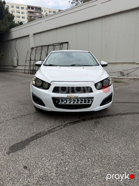 Chevrolet Aveo: 1.4 l 2012 il Sedan — Bakı