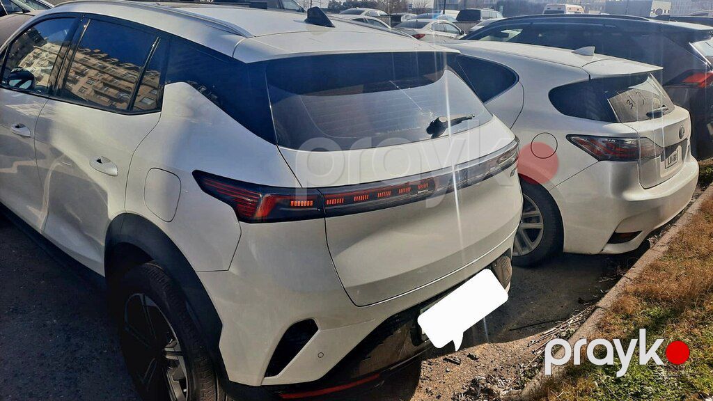 Lynk & Co 06, 1.5 L, 19.9 kWh, 2025 il, 10 000 km — Avtomobillər, Bakı (7)