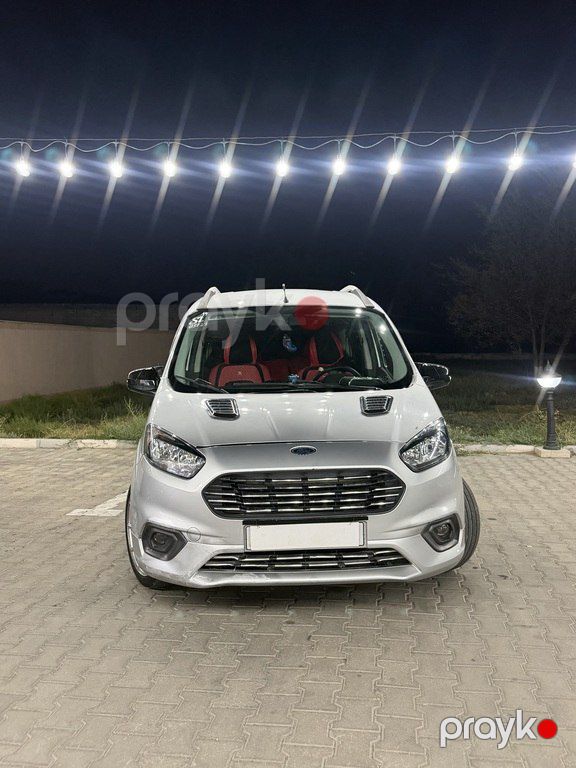 Ford Tourneo Courier, 1.5 L, 2019 il, 82 000 km — Avtomobillər, Naxçıvan