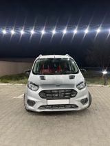 Ford Tourneo Courier, 1.5 L, 2019 il, 82 000 km — Автомобили