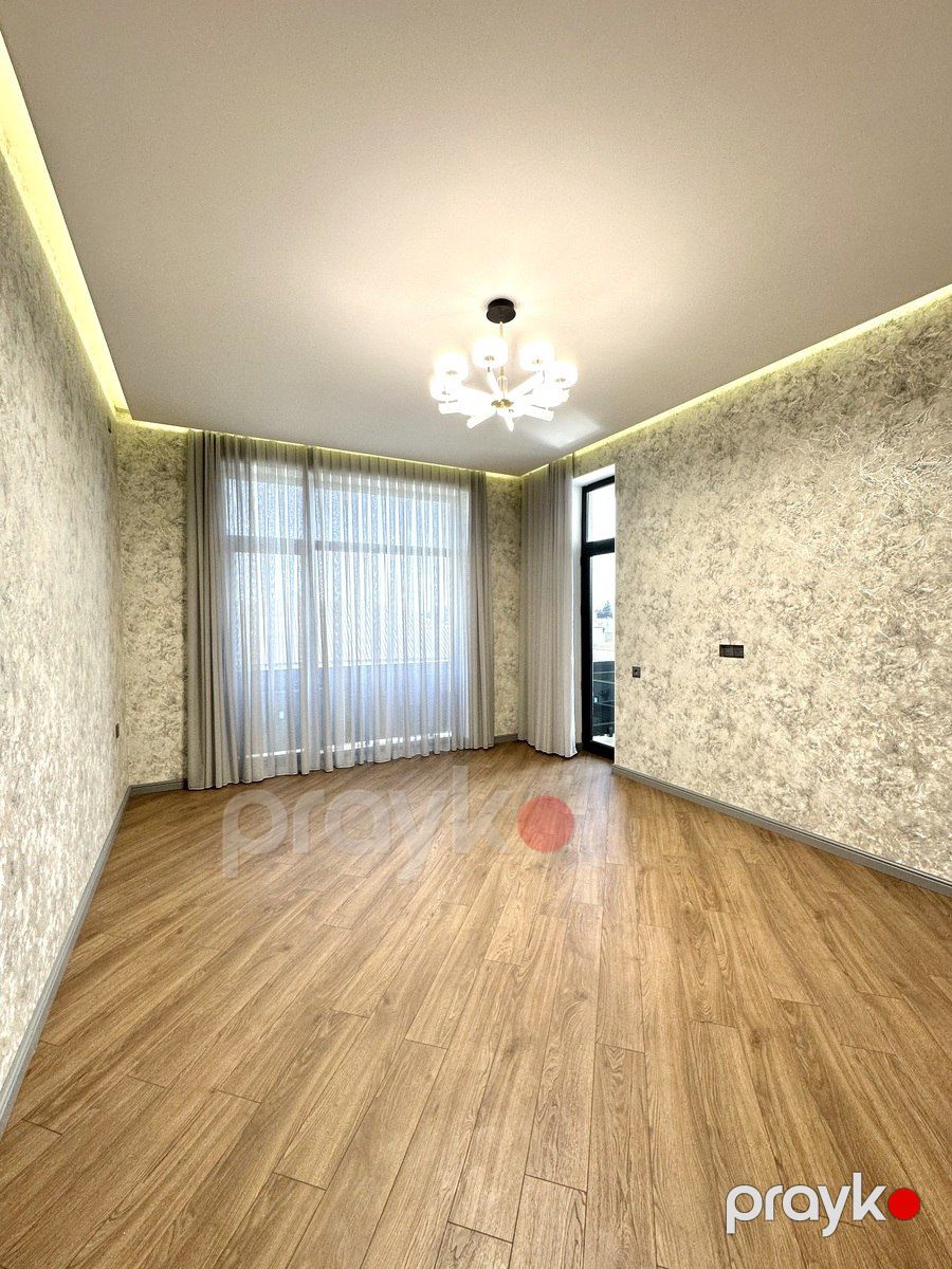Satılır 5 otaqlı həyət evi/bağ evi 240 m² — Ev, villa, Bakı (10)