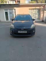 Toyota Prius, 1.8 L, 1.3 kWh, 2011 il, 300 000 km — Avtomobillər