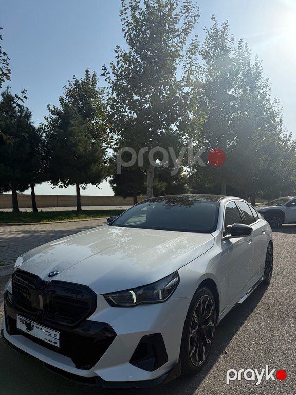 BMW 520, 2.0 L, 2023 il, 37 000 km — Avtomobillər, Bakı (3)