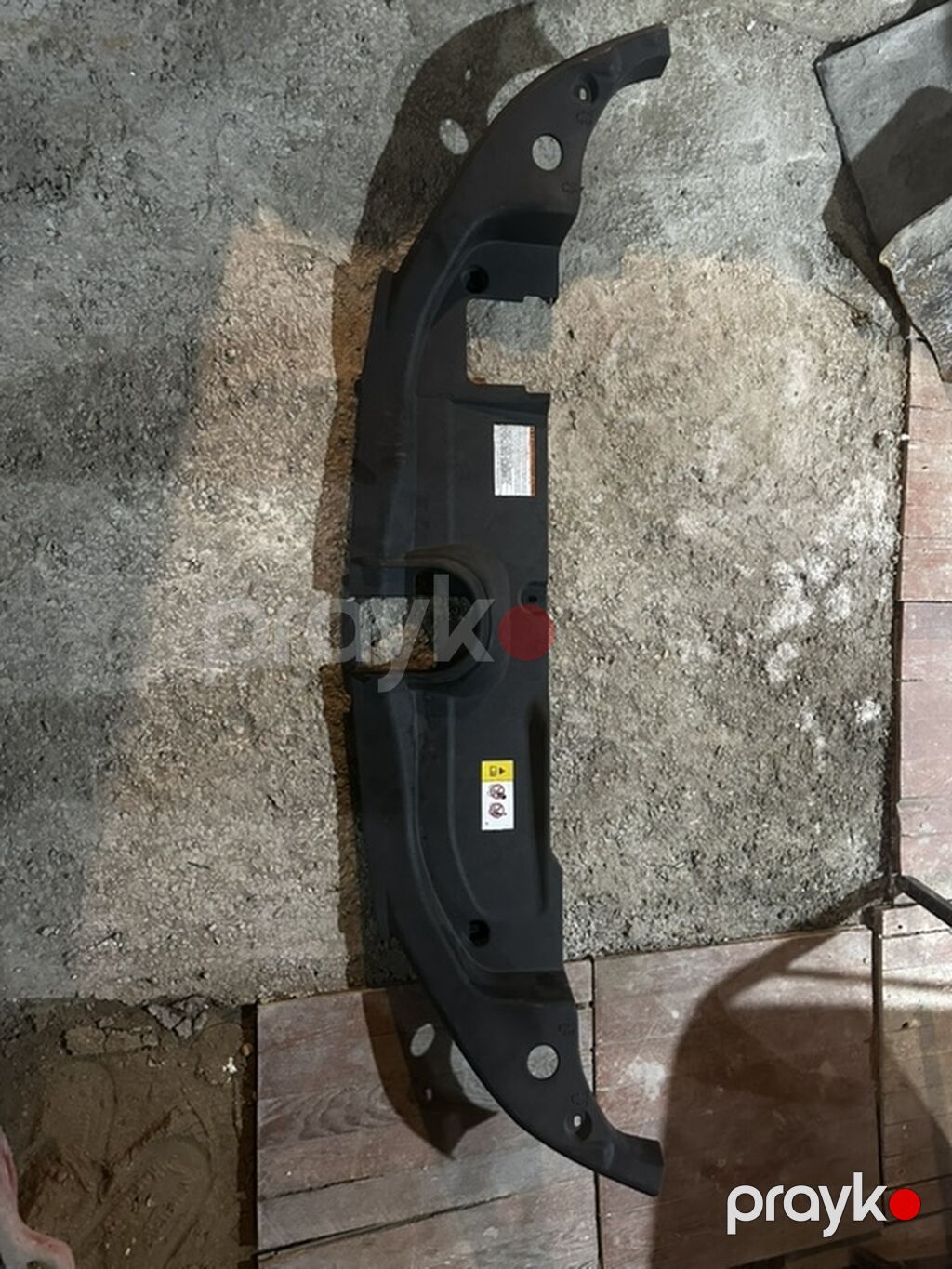 Toyota Prius 30 kuza üçün ön üst plastik panel. 2009–2015 modellərə — Kuzov hissələri, Bakı