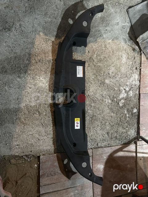 Toyota Prius 30 kuza üçün ön üst plastik panel. 2009–2015 modellərə — Bakı
