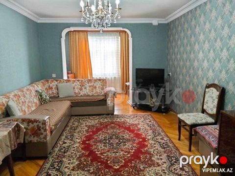 Yasamal rayonunda 3 otaqlı Köhnə tikili Satılır, 71 m²