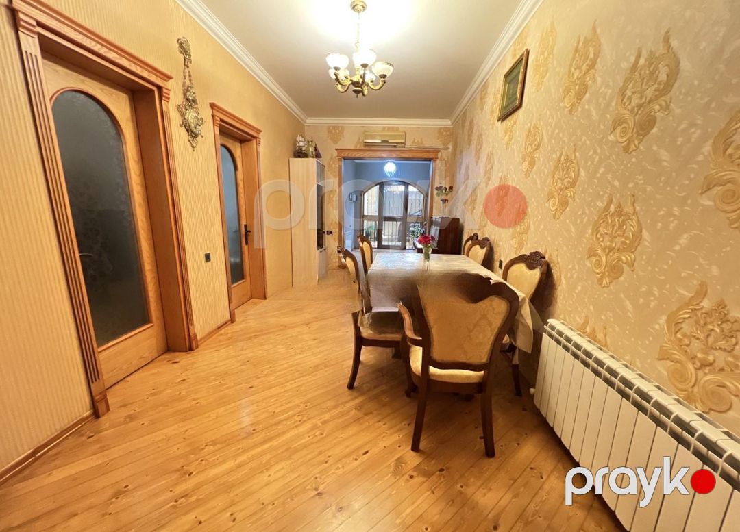 Satılır 9 otaqlı həyət evi/bağ evi 300 m² — Ev, villa, Bakı (12)