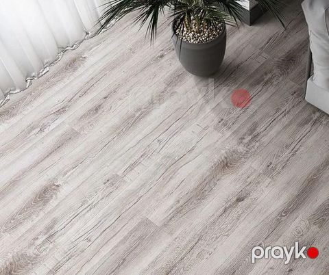 Laminat lambir emusiya Alcipan ustasi munasib qiymete yuksek — Xırdalan