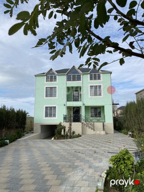 Satılır 5 otaqlı həyət evi/bağ evi 277 m²