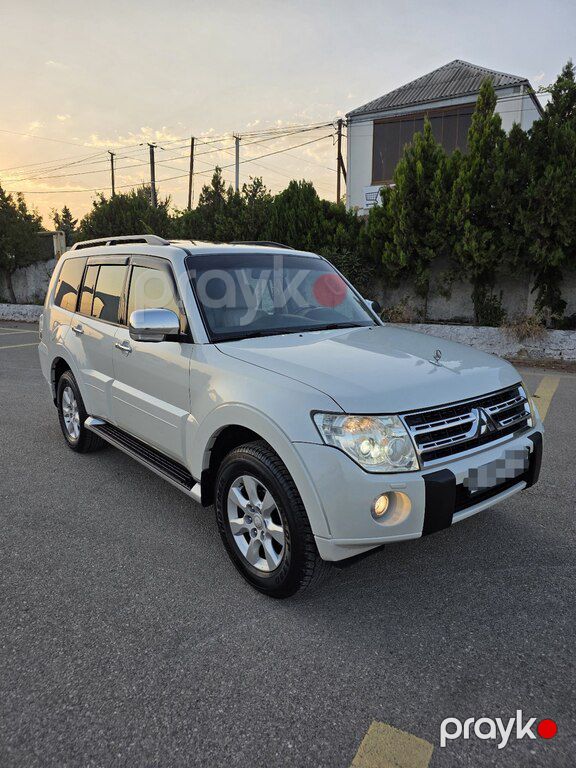 Mitsubishi Pajero, 3.5 L, 2010 il, 192 000 km — Avtomobillər, Bakı (4)