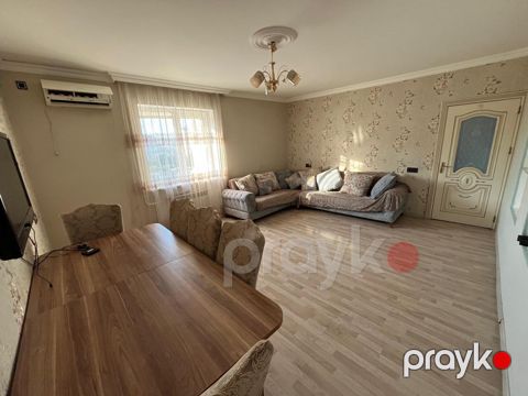 İcarəyə verilir 4 otaqlı köhnə tikili 100 m² — Bakı