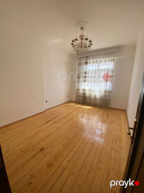 Satılır 3 otaqlı yeni tikili 110 m² — Bakı