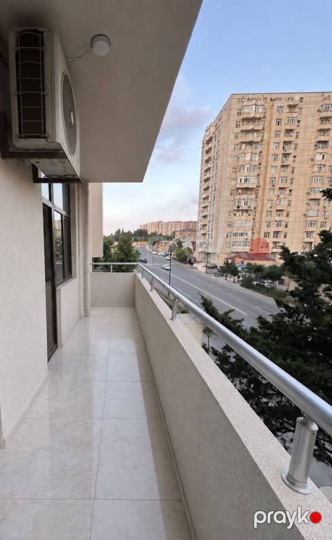 Satılır 4 otaqlı yeni tikili 160 m² — Bakı