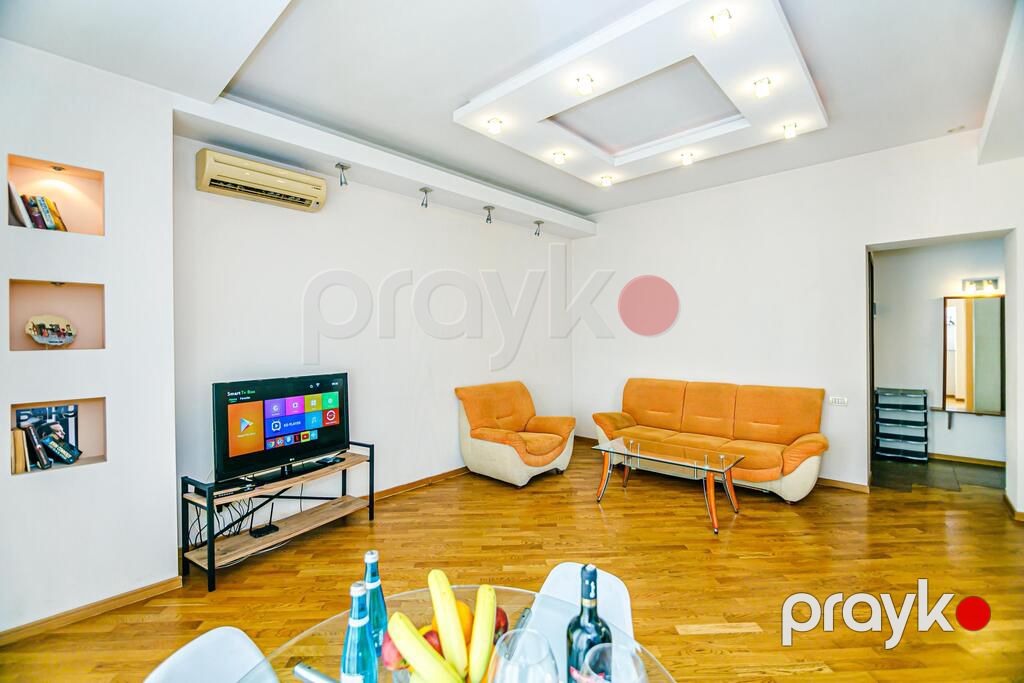 İcarəyə verilir 2 otaqlı köhnə tikili 120 m² — Mənzil, Bakı (12)