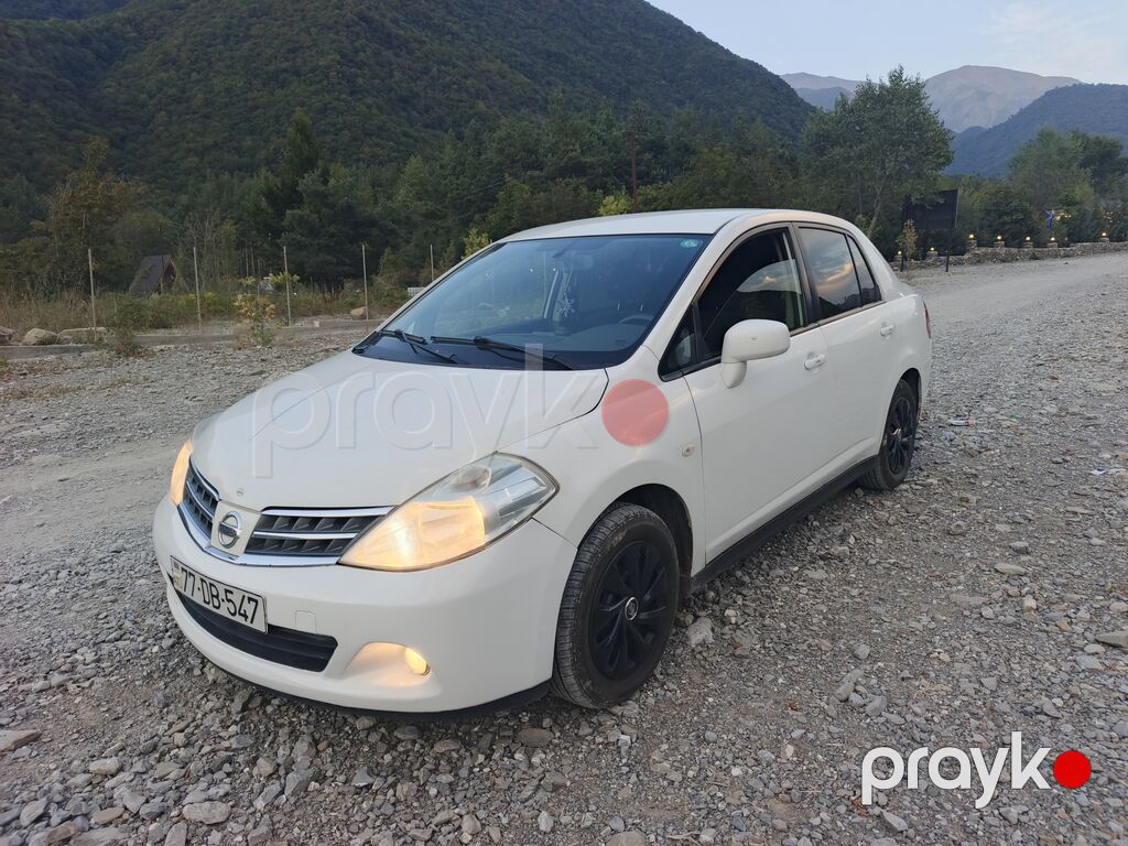 Nissan Tiida: 1.4 l 2012 il Sedan — Avtomobillər, Şəki (2)