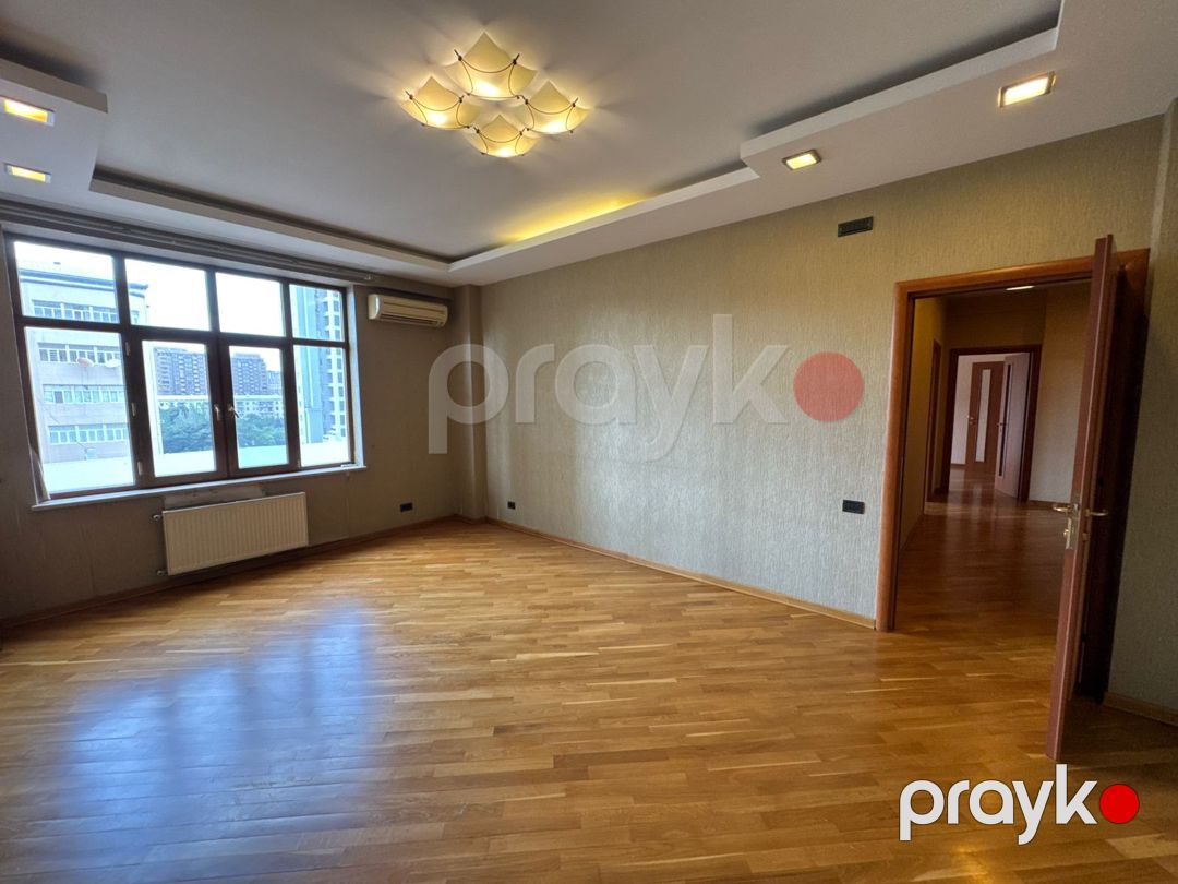 Satılır 4 otaqlı yeni tikili 230 m² — Mənzil, Bakı (4)