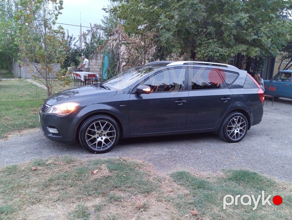 Kia Ceed SW, 1.6 L, 2010 il, 283 500 km — Avtomobillər, Bakı (4)