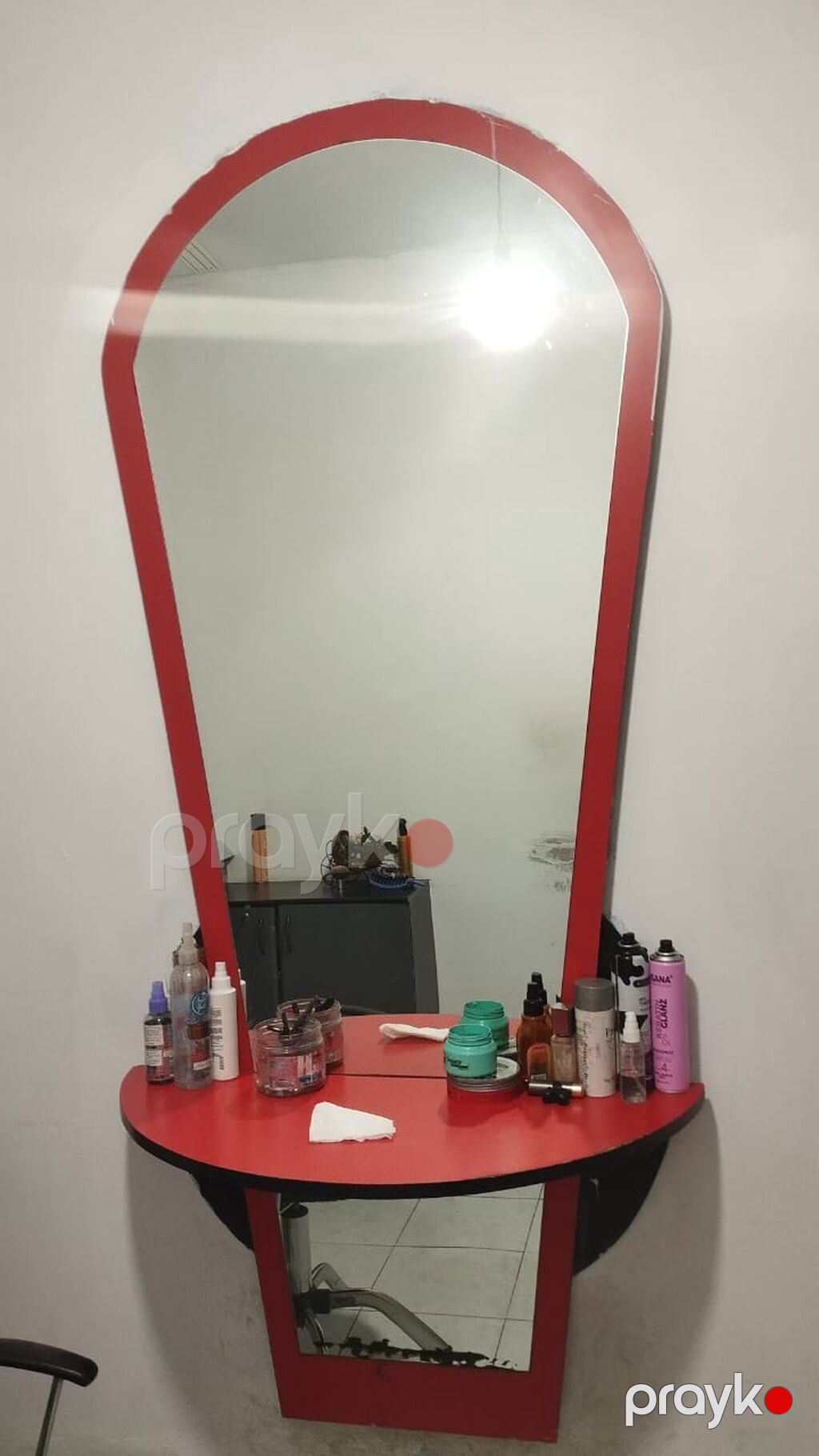 Salon üçün divara quraşdırılan güzgü və konsole - Dizayn: Yuxarı — Salon mebeli, Bakı