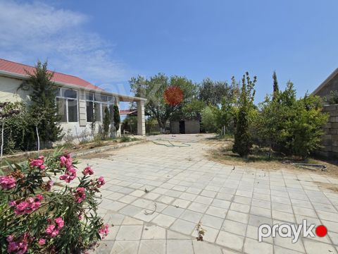 Satılır 5 otaqlı həyət evi/bağ evi 220 m² — Bakı