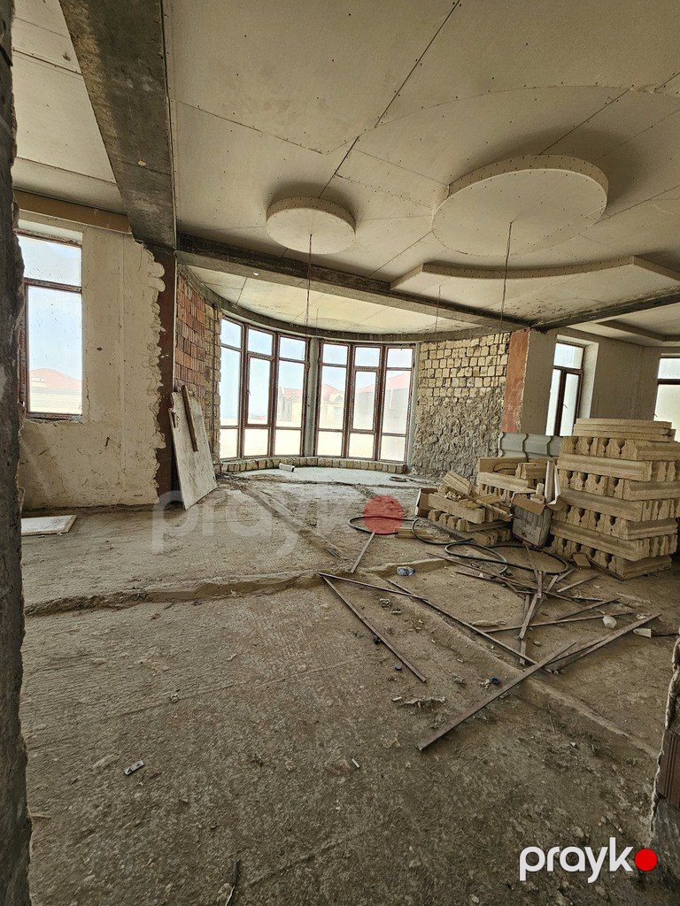 Satılır 9 otaqlı həyət evi/bağ evi 800 m² — Ev, villa, Bakı (12)