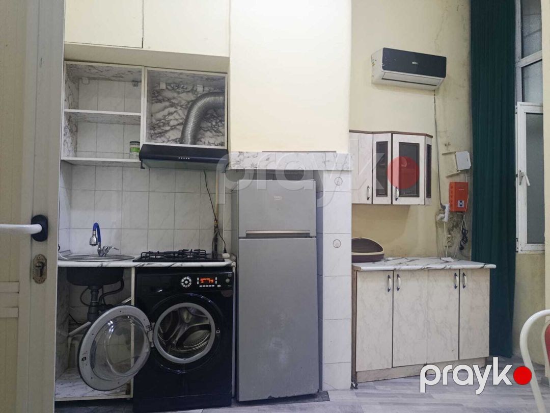 Satılır 2 otaqlı köhnə tikili 56 m² — Mənzil, Bakı (9)