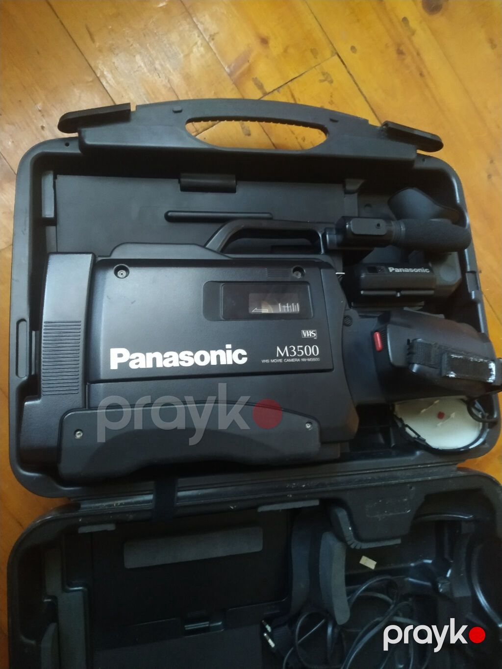 Satılır — Panasonic M3500 VHS videokamera Panasonic M3500 VHS — TV və Video, Bakı