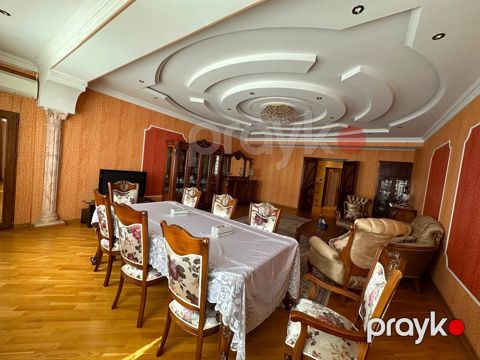 İcarəyə verilir 4 otaqlı yeni tikili 220 m² — Bakı