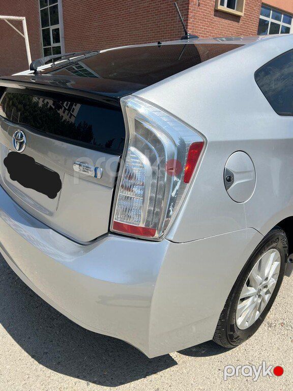 Toyota Prius, 1.8 L, 1.3 kWh, 2013 il, 317 000 km — Avtomobillər, Bakı (4)