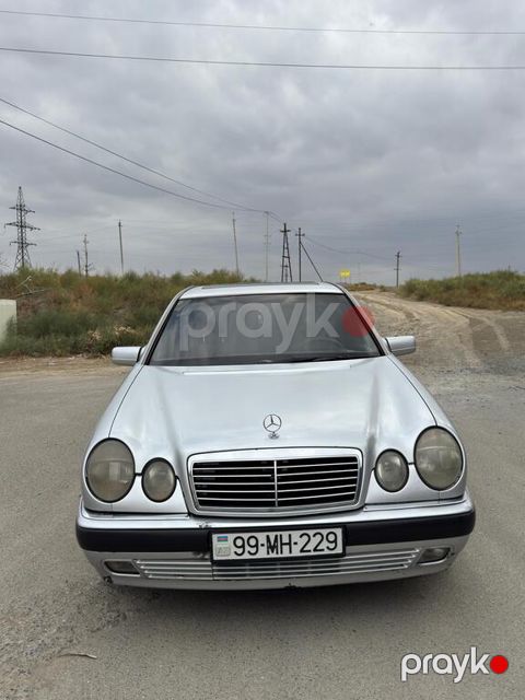 Mercedes E 300, 3.0 L, 1995 il, 595 311 km — Naftalan