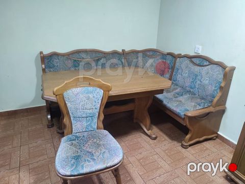 Metbex ücün masa uqlavoy divan 1 stul. 90azn ünvan Sovetski*Tehi E — Bakı