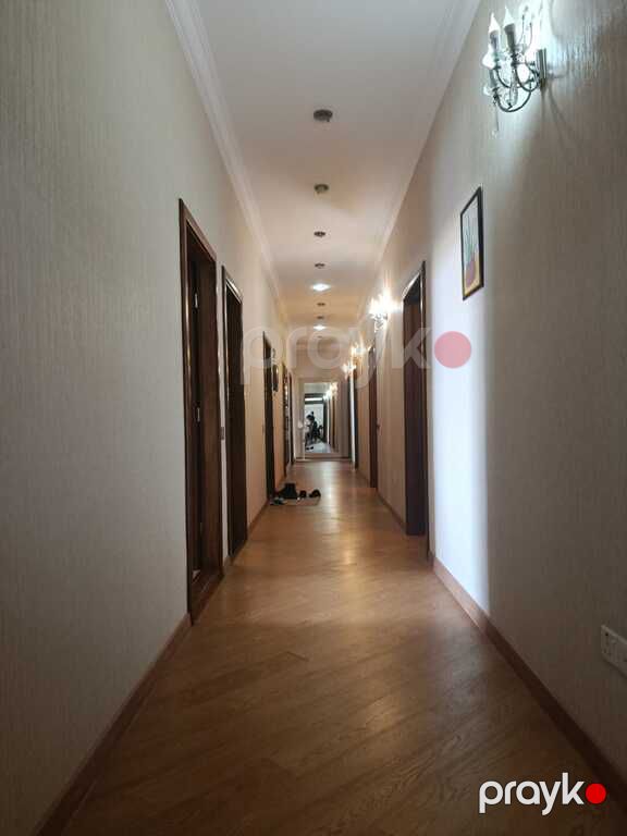 Satılır 7 otaqlı köhnə tikili 400 m² — Mənzil, Bakı (5)
