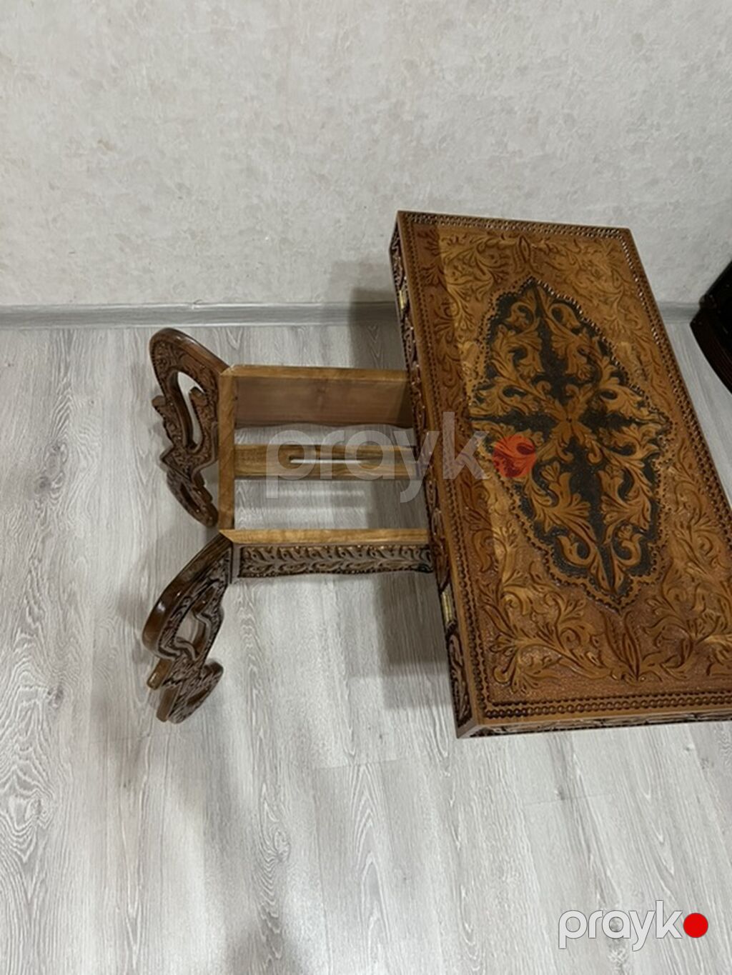Taxta nərd masası – əl oyma naxışlı, qatlanan və içi oyun lövhəsi kimi — Şax, şəkəh, nard, Digah