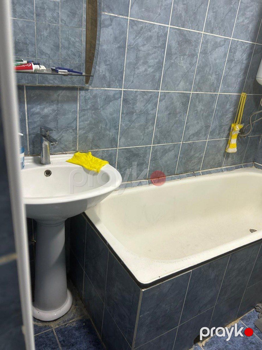 Satılır 2 otaqlı köhnə tikili 43 m² — Mənzil, Bakı (4)