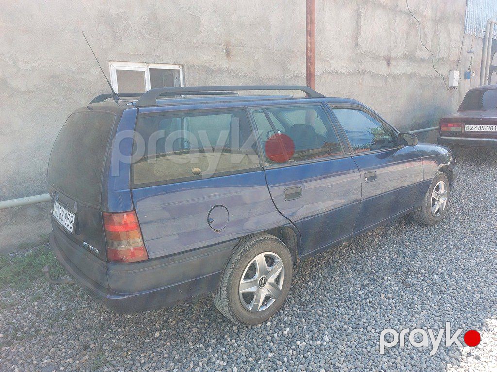 Opel Astra, 1.6 L, 1995 il, 455 000 km — Avtomobillər, Quba (3)