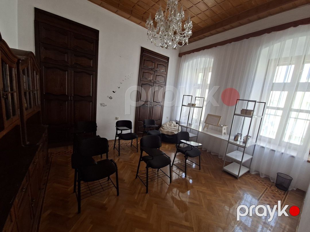 İcarəyə verilir 5 otaqlı köhnə tikili 230 m² — Mənzil, Bakı (2)