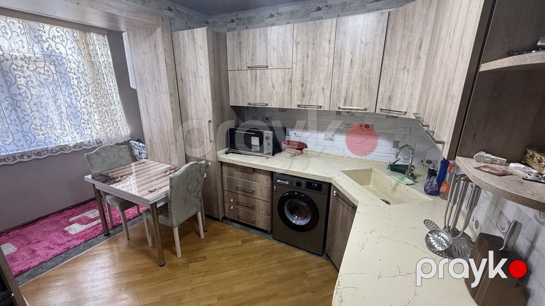 Satılır 4 otaqlı köhnə tikili 90 m² — Mənzil, Bakı (11)