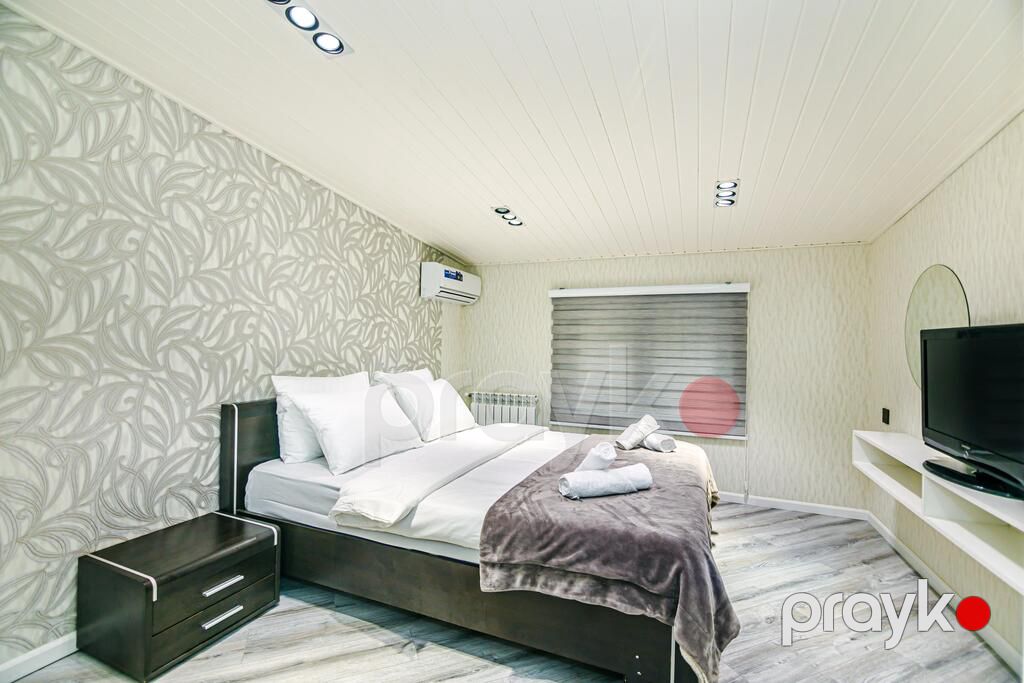 İcarəyə verilir 3 otaqlı köhnə tikili 150 m² — Mənzil, Bakı (6)