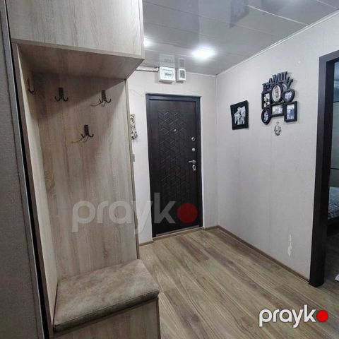 3-otaqlı mənzil, Nizami r., 70 m² — Bakı