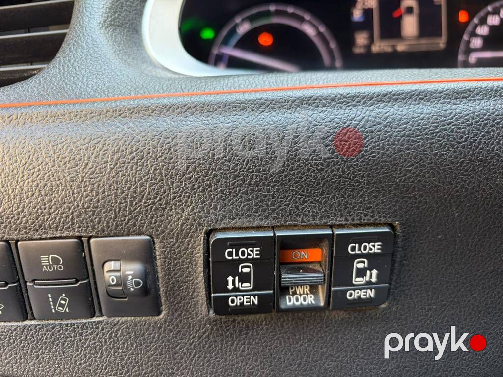 Toyota Sienta, 1.5 L, 1.3 kWh, 2016 il, 131 000 km — Avtomobillər, Bakı (8)