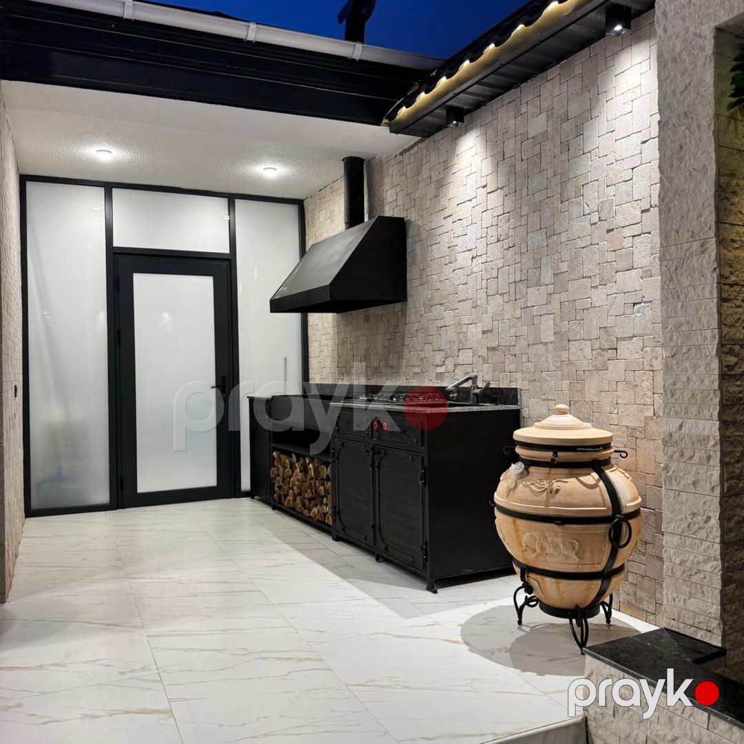 Satılır 4 otaqlı həyət evi/bağ evi 300 m² — Ev, villa, Bakı (9)