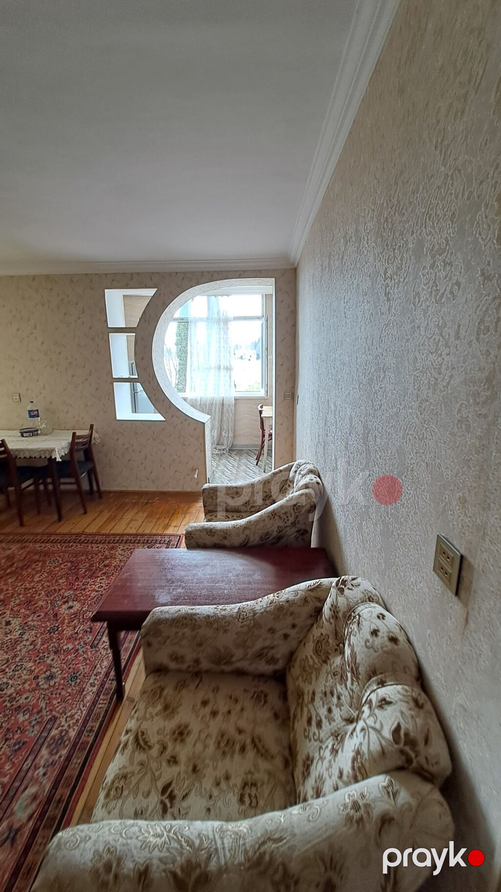 Gəncə şəhəri Heydər Əliyev pr. Maksi marketə yaxın bina evi 2 otaqlı — Mənzil, Gəncə (2)