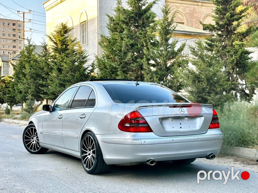 Mercedes E 270, 2.7 L, 2002 il, 302 000 km — Avtomobillər, Bakı (8)