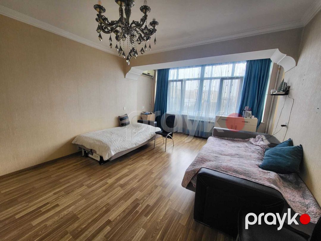 Satılır 1 otaqlı köhnə tikili 45 m² — Mənzil, Bakı