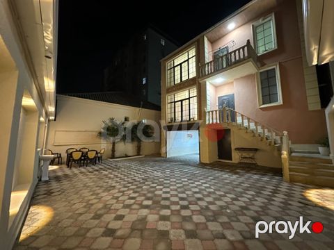 Satılır 4 otaqlı həyət evi/bağ evi 280 m² — Xırdalan