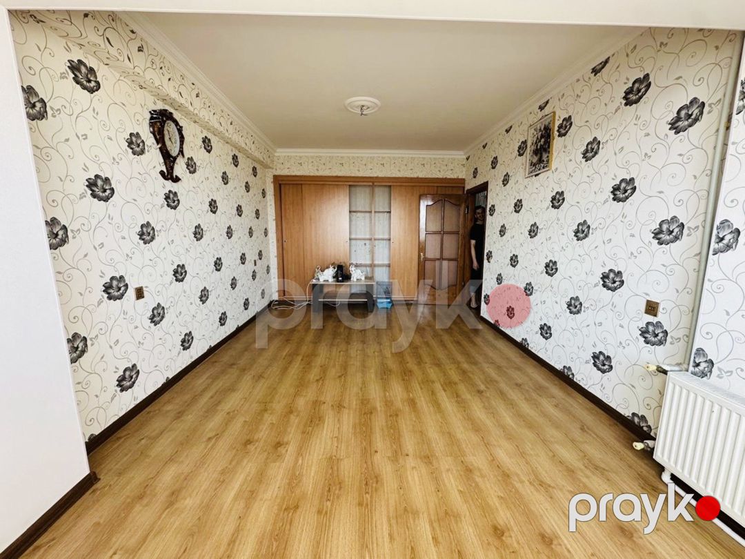 Satılır 2 otaqlı köhnə tikili 72 m² — Mənzil, Bakı (5)