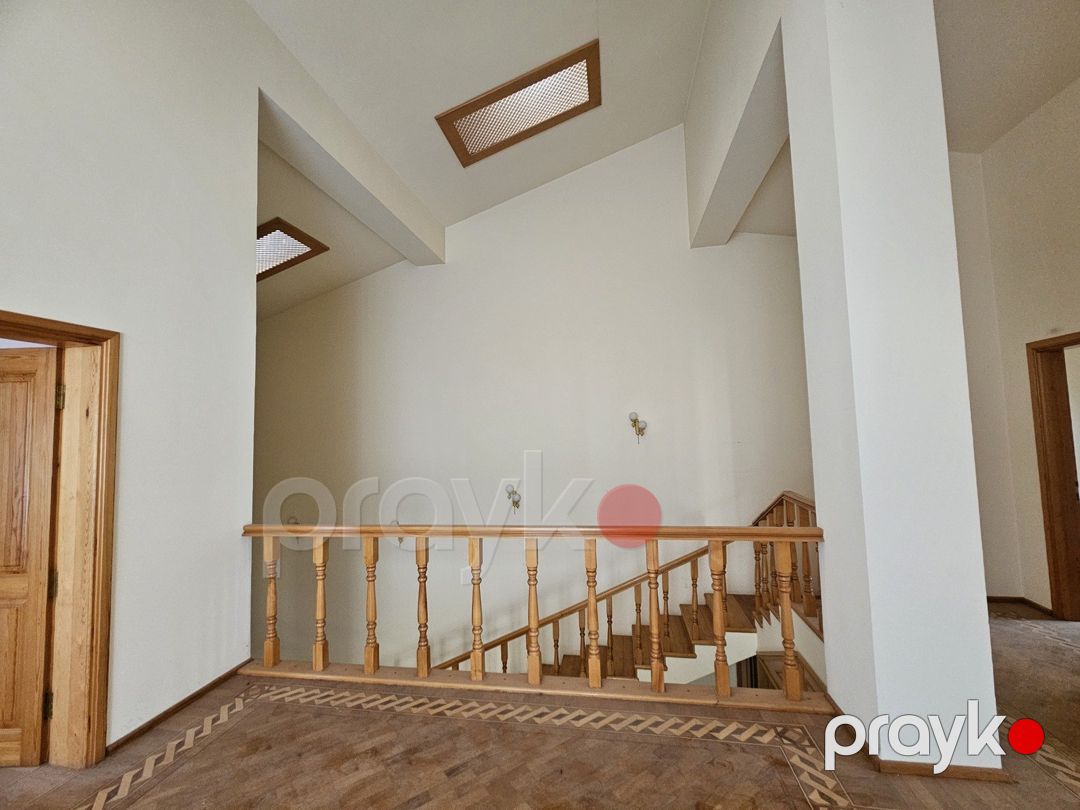 Satılır 5 otaqlı həyət evi/bağ evi 220 m² — Ev, villa, Bakı (12)