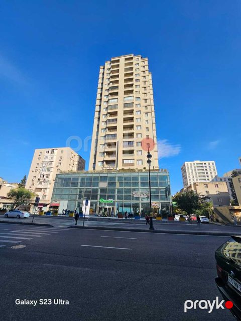 Satılır 3 otaqlı yeni tikili 100 m² — Bakı